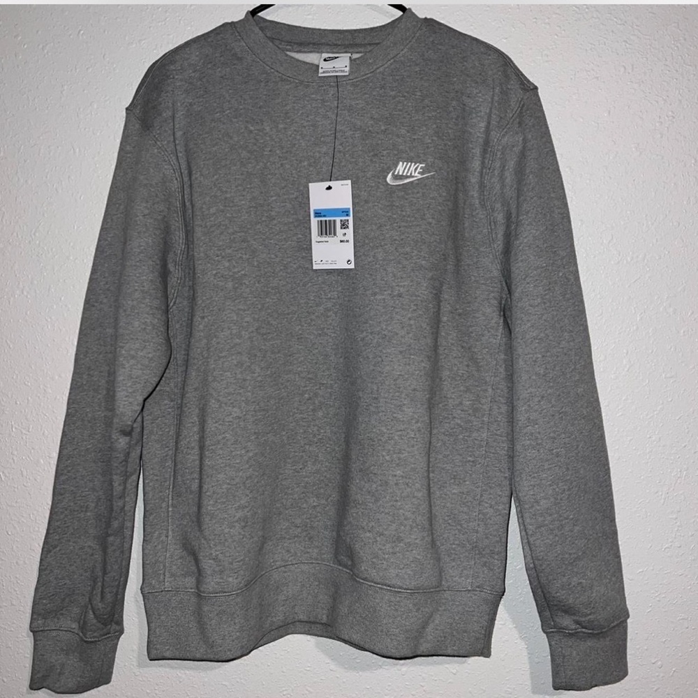 Nike Men's Crewneck Sweater in Gray